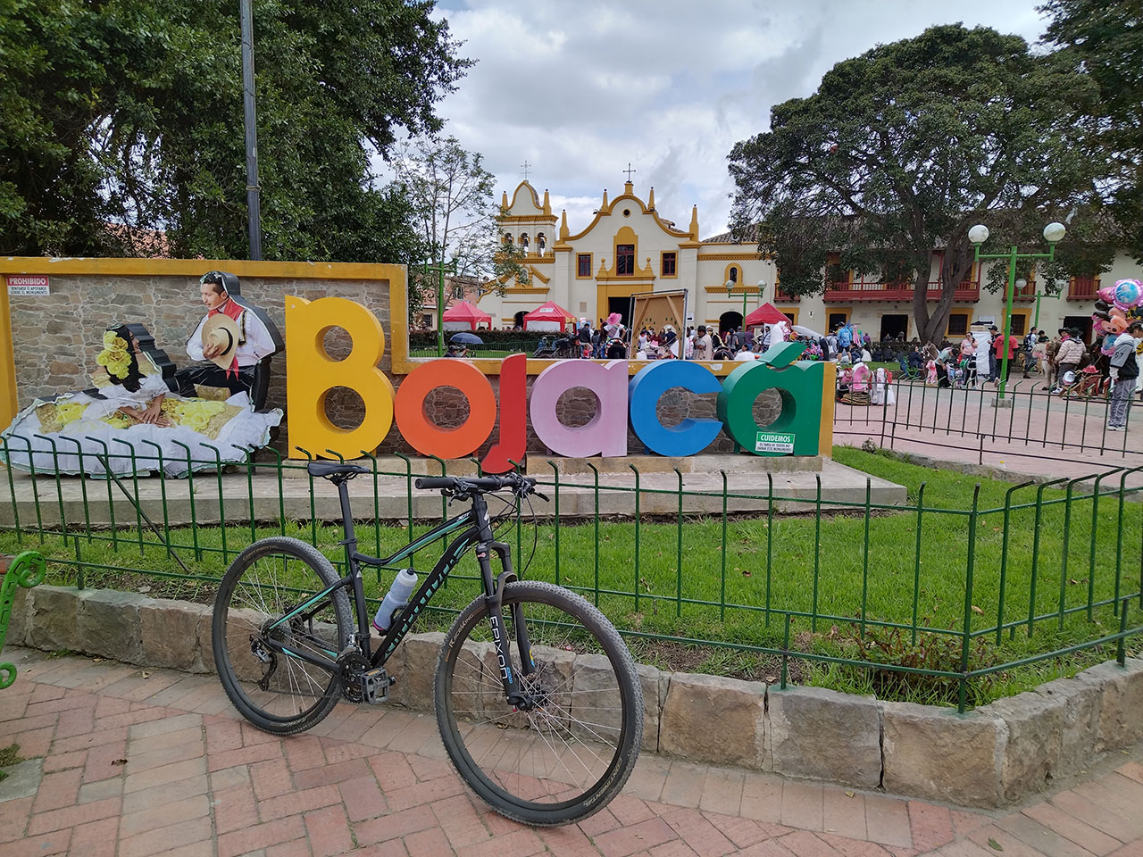 Bojacá parque principal